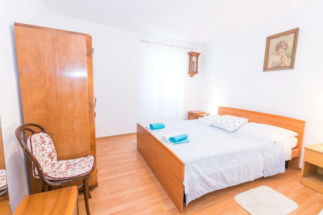 Beautiful Rustical Apt Ana In The Heart Of Rovinj Apartment