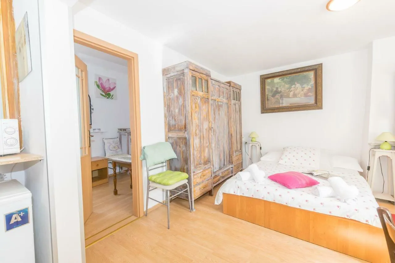 Apartment Beautiful Rustical Apt Ana In The Heart Of Rovinj