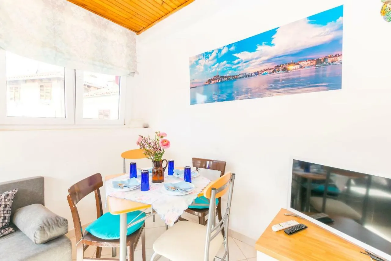 Beautiful Rustical Apt Ana In The Heart Of Rovinj Apartment