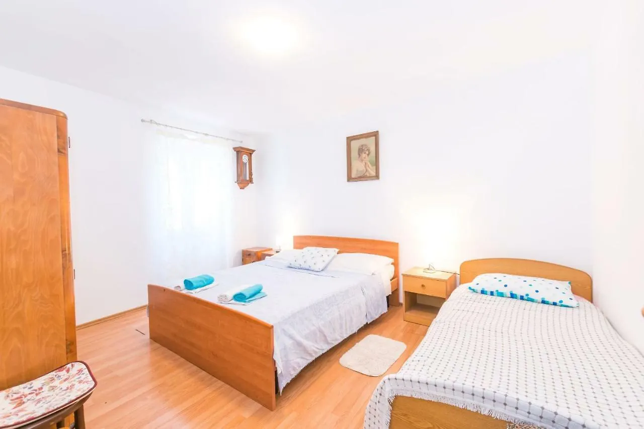 Beautiful Rustical Apt Ana In The Heart Of Rovinj